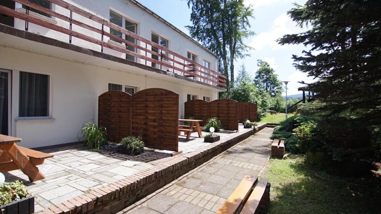 Osrodek Wypoczynkowy Nad Wodospadem Przesieka Buitenkant foto
